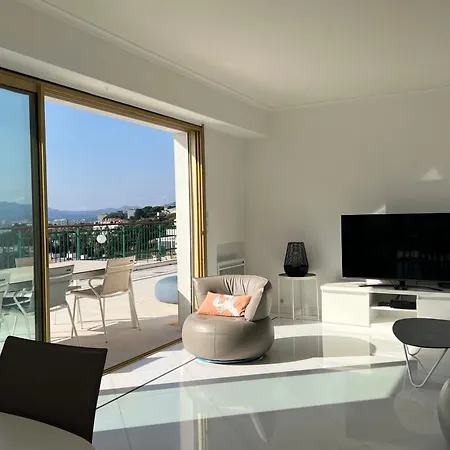 Luxury Penthouse Breathtaking Sea View 200m2 Terrace In The Center Prázdninový dům