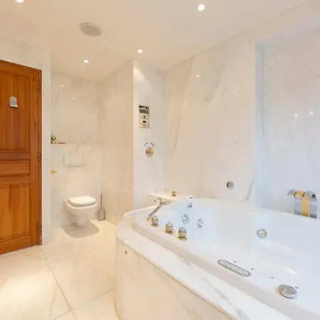 Luxury Penthouse Breathtaking Sea View 200m2 Terrace In The Center
